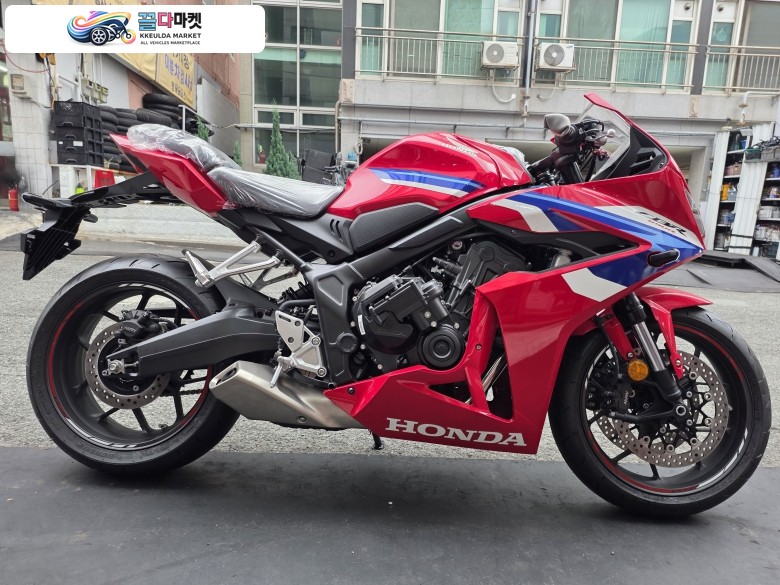 혼다 CBR 650 R E 클러치 2026년식 혼다 CBR650R E클러치 26년식 신차판매합니다