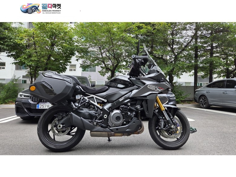 스즈끼 GSX S 1000 GX 2024년식 S1000GX 판매합니다