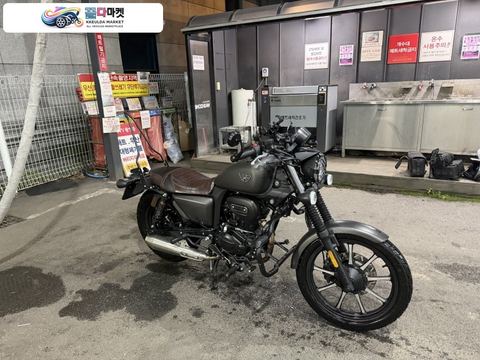 한솜바이크 베네트 125 2023년식 신차급 23년식 3200km 베네트125 판매합니다 옵션많음