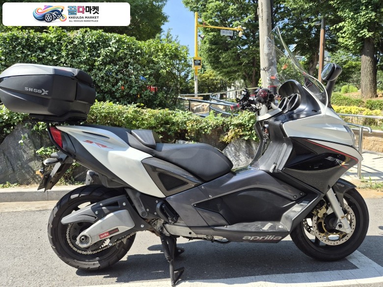 아프릴리아 SRV 850 2013년식 아프릴리아 SRV850 소모품 및 정비 완료된 차량입니다
