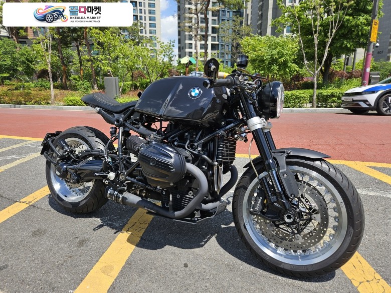 BMW R 나인 T 2015년식 15년 BMW 젤리오니 풀튜닝 알나인티 19000km