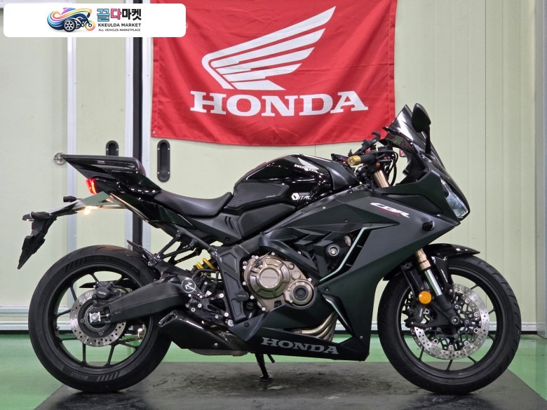 혼다 CBR 650 R ABS 2021년식 혼다CBR650R 21년식 2만km블박2채널 깔끔한차량 최저가판매합니다