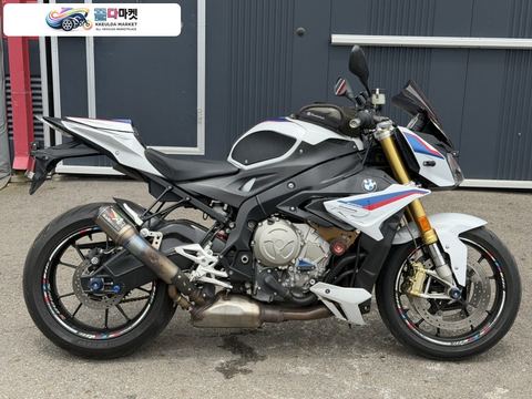 BMW S 1000 R 2018년식 s1000r / 18년식 오스턴풀배기(구변) , 컨디션 최상급 급매합니다