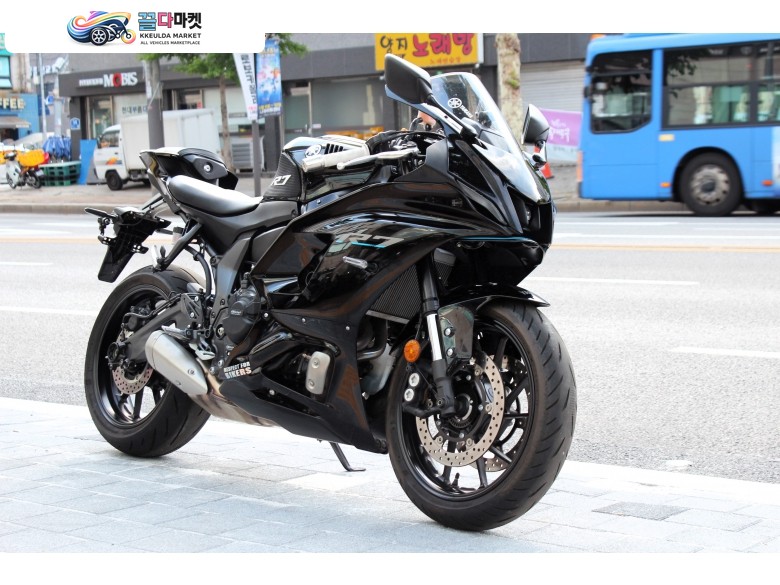 야마하 YZF R7 2022년식 중고오토바이매입 전문 / 야마하 R7 1인신조 무사고 특A급 3천키로 판매 / 대차 환영 / 무이자 카드 할부