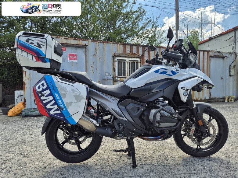 BMW R 1300 GS 2024년식 노멀 GS 1300 팝니다.