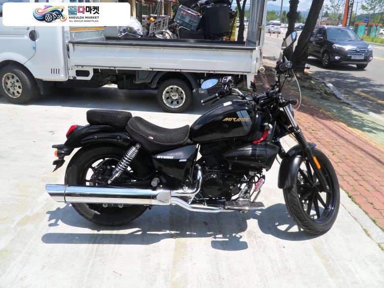 KR/S&T/효성 미라쥬 250 DR ABS 2018년식 미라쥬 250 DR ABS 판매합니다.