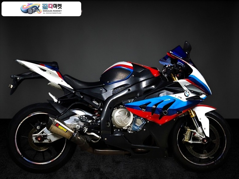 BMW S 1000 RR 2014년식 [BMW 공식모델] S1000RR ABS 슈퍼 스포츠 - 정품 아크라포빅 풀배기 구변완료 - 무사고 관리잘된 깔끔한 홈서비스 중고 매물 - 정직한 매입과 최고가 대차를 도와드립니다