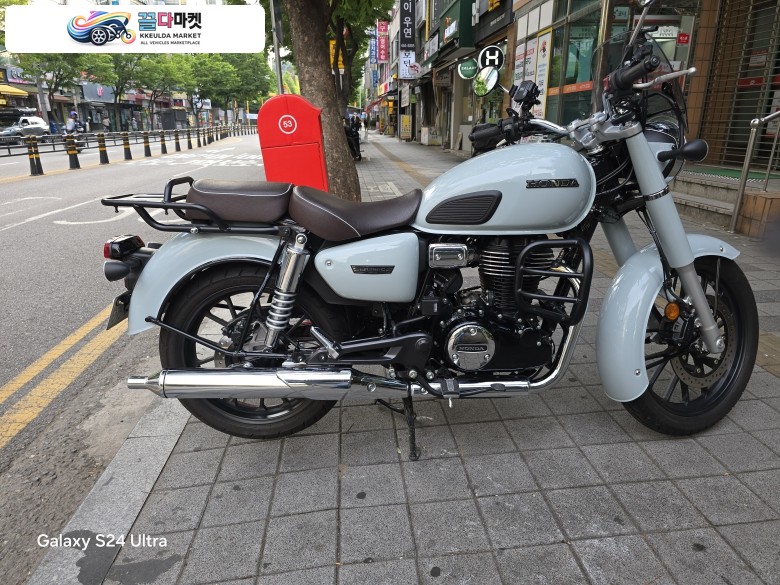혼다 GB 350 C 2025년식 GB 네트로 클라식 프리미엄 바이크