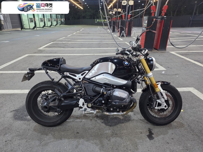 BMW R 나인 T 2022년식 2022년 BMW RnineT 판매합니다