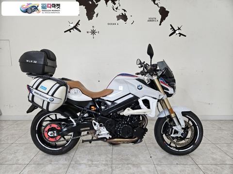 BMW F 800 R 2017년식 17년 부담없이 즐길수 있는 F800R 판매합니다.