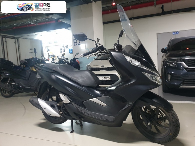 혼다 PCX 125 FI 2018년식 ▶▷드라이브애드/DD-001/ 혼다 / PCX /18년식/ 6.5만km /중고 오토바이 판매◁◀