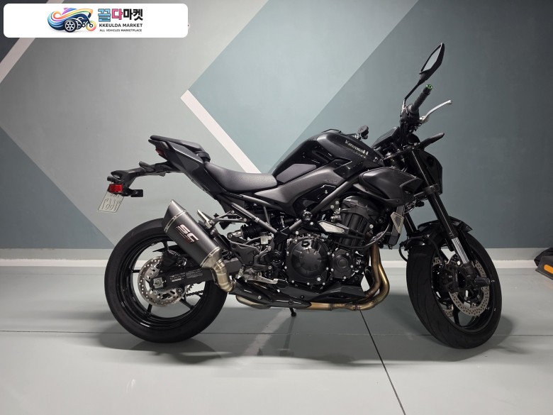가와사키 Z 900 ABS 2026년식 가와사키 2026 z900 박스 신차 풀 튜닝!!