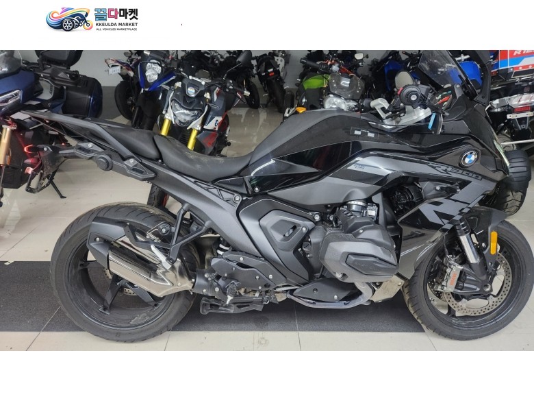 BMW R 1300 RS 2026년식 bmw 럭셔리 투어러~~r1300rs~트리플블랙