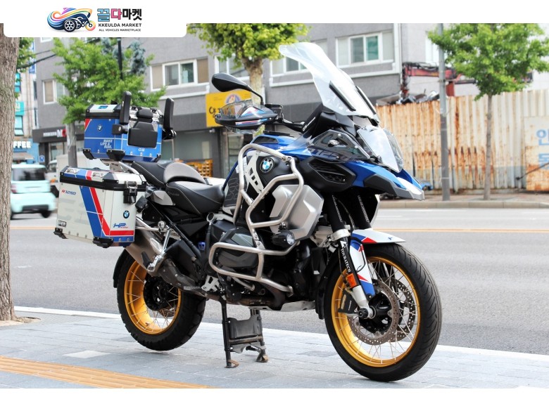 BMW R 1250 GS 어드벤처 2019년식 중고오토바이매입 전문 / BMW R1250GS 어드벤처 아크라풀시스템 2채널 블박 등 A급 컨디션 판매 / 대차 환영 / 무이자 카드 할부