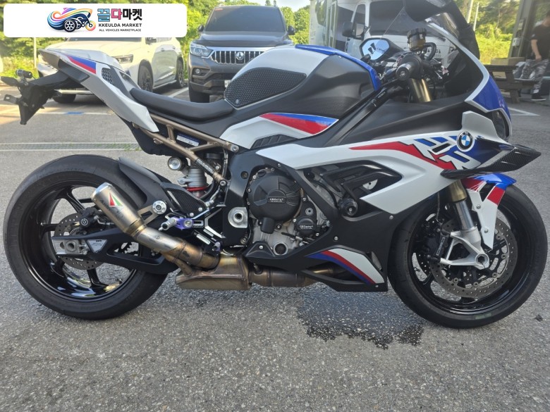 BMW S 1000 RR 2021년식 21년 s1000rr m패키지 카본휠 판매합니다