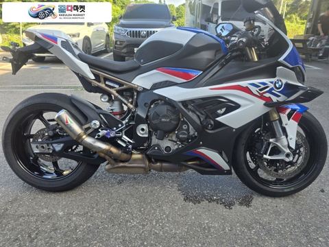 BMW S 1000 RR 2021년식 21년 s1000rr m패키지 카본휠 판매합니다