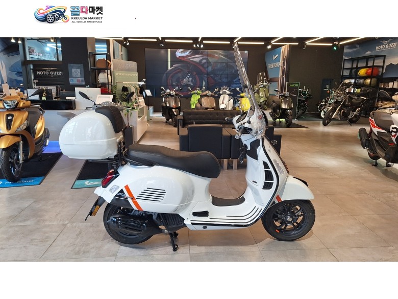 베스파 GTS 125 슈퍼스포츠 2025년식 베스파 GTS 125 25년시 판매합니다.