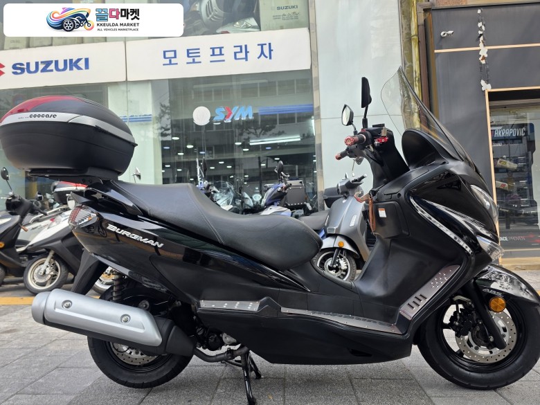 스즈끼 버그만 125 ABS 2018년식 스즈키 버그만125 ABS 관리 잘되어있는 차량 저렴히 판매합니다.