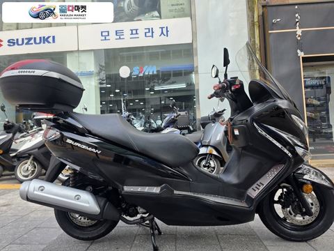 스즈끼 버그만 125 ABS 2018년식 스즈키 버그만125 ABS 관리 잘되어있는 차량 저렴히 판매합니다.