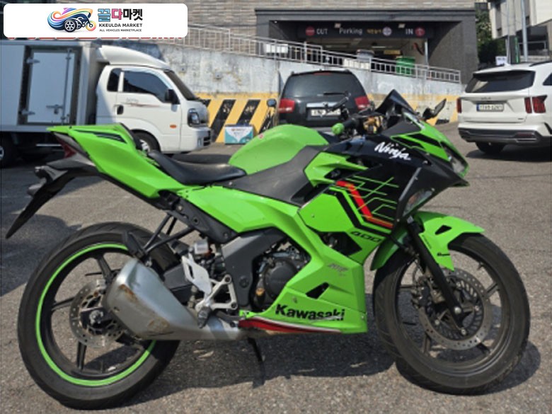 혼다 CBR 125 R 2012년식 혼다 cbr125 2012년 닌자카울 판매합니다 입문용 1등