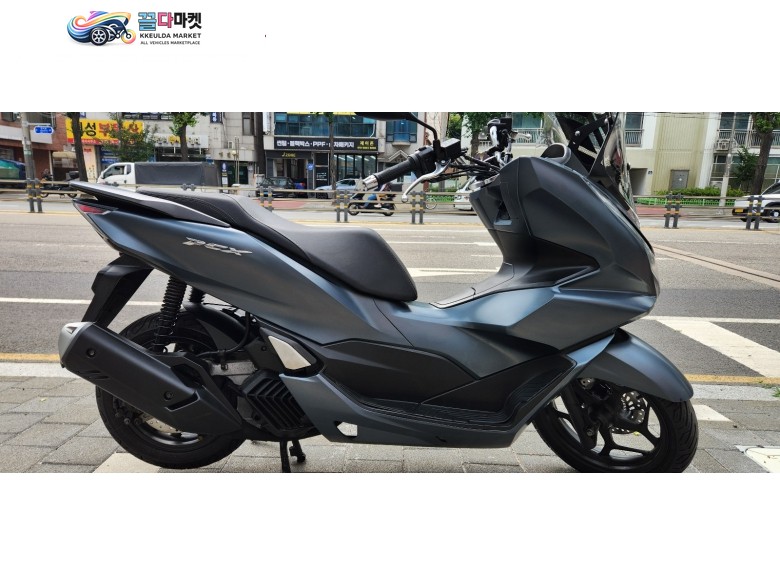 혼다 PCX 125 ABS 2021년식 PCX125 년식대비 상태좋습니다.정비완료 상태A급!!