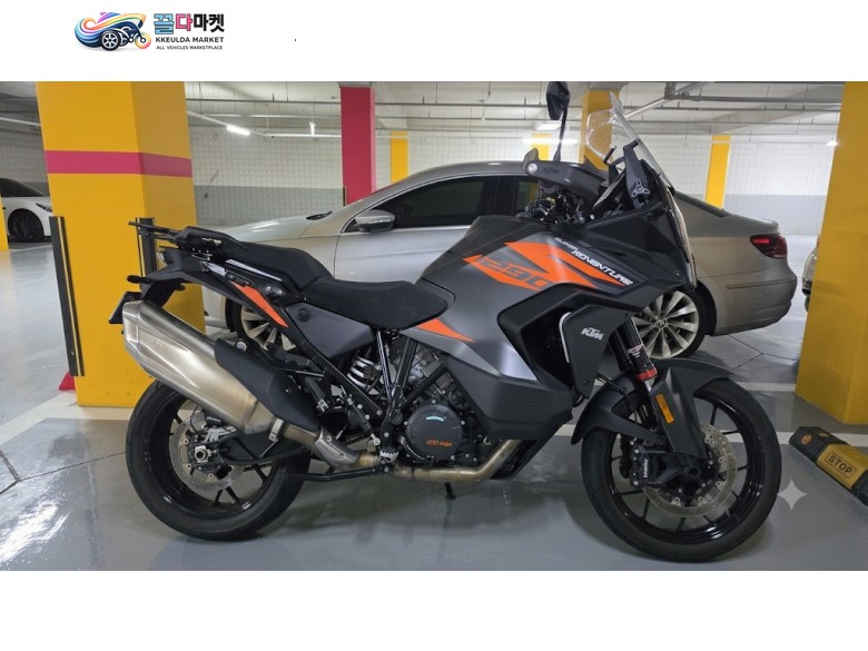 KTM 1290 슈퍼 어드벤쳐 S 2022년식 ktm 1290 슈퍼어드벤처s 신차급 판매