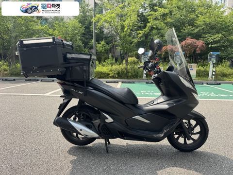 혼다 PCX 125 FI 2020년식 혼다 pcx125 20년 멧블랙 배달풀셋팅 깔끔한차량 최상급