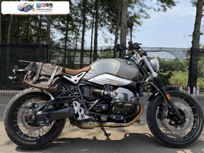 BMW R 나인 T 스크램블러 2018년식 BMW 알나인티 스크램블러 판매합니다.