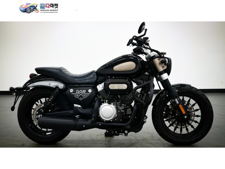 중국기타 아메리칸 2025년식 [ 매버릭바이크 ] / 2025년식 5,000km 저주행 벤다 KDX300 판매합니다.