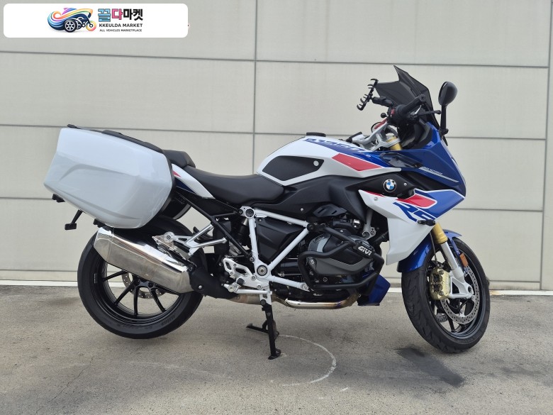 BMW R 1250 RS 2024년식 울산 동구 OK모터뱅크 2024년식 BMW1250RS 스포츠투어러 그림같은 중고~핫!핫! 클릭!!