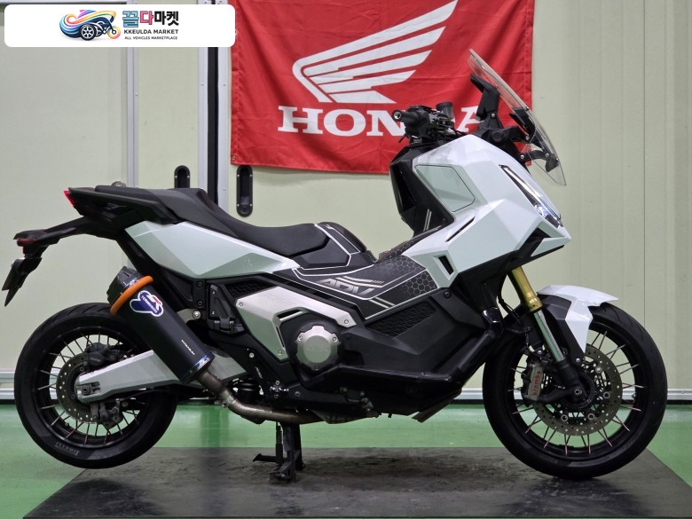 혼다 X ADV 2025년식 혼다XADV750 25년식 떼르미뇨니,포커넘버8888(이전 가능)최저가 판매