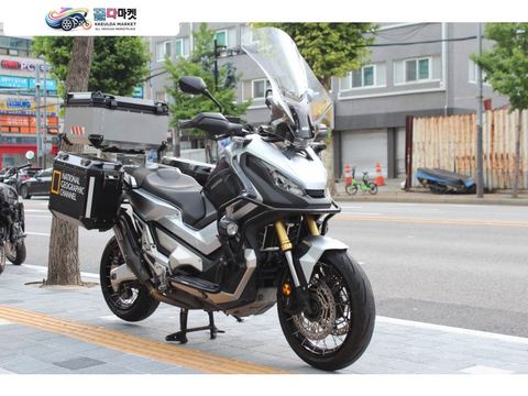 혼다 X ADV 2017년식 중고바이크매입 전문 / 혼다 XADV 풀점검완료 연식대비 특A급 동급 최강 컨디션판매 / 대차 환영 / 무이자 카드 할부