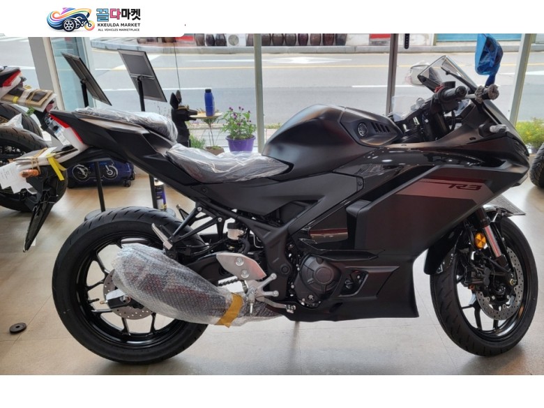 야마하 YZF R3 2026년식 청주야마하 상당점 YZF-R3 신차 프로모션 진행중입니다.