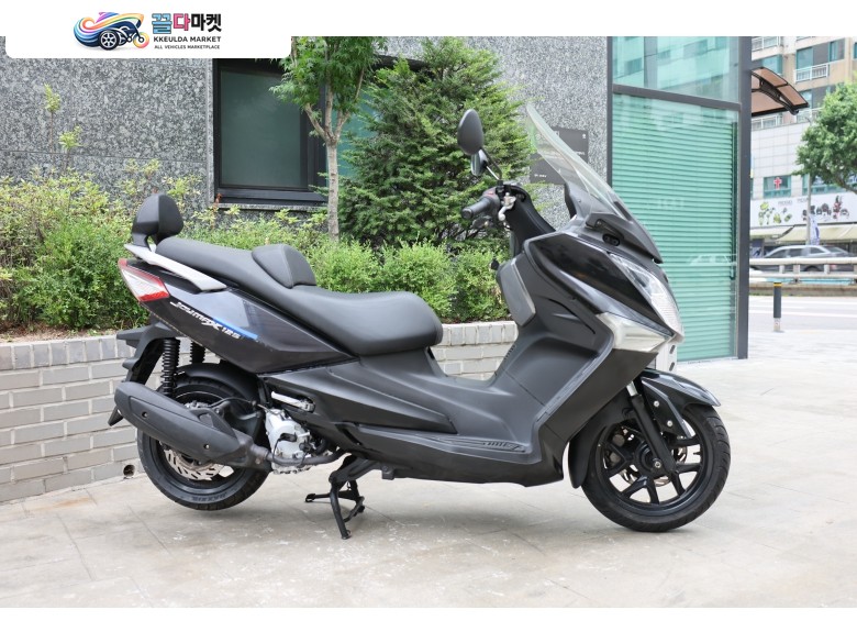 SYM 조이맥스 125 i 2018년식 SYM 2018 조이맥스 125 빅스쿠터 판매합니다
