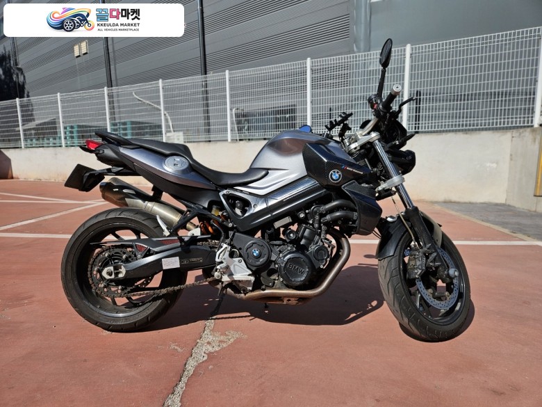 BMW F 800 R 2011년식 BMW F800R 클래식하게 마실용으로 타기 좋은 바이크 팝니다.