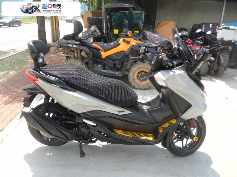 혼다 포르자 350 2024년식 혼다 포르자 350 판매합니다.
