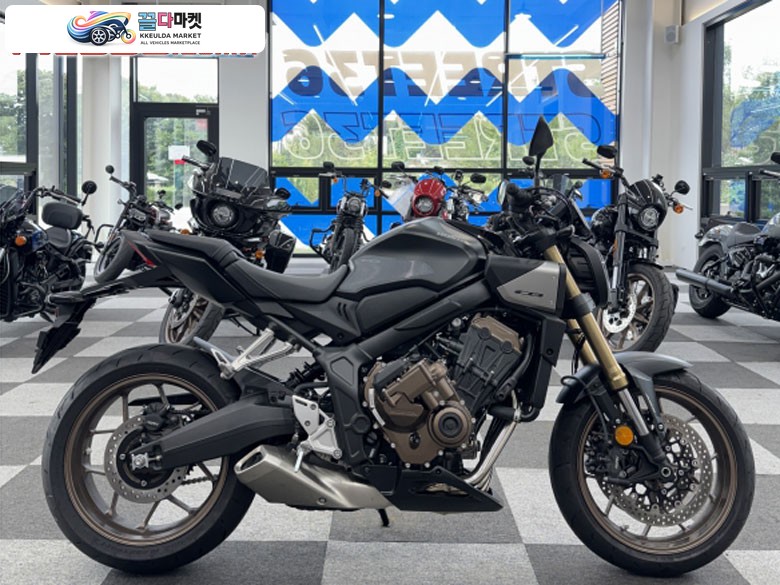 혼다 CB 650 R E 클러치 2025년식 -스트리트36- 2025 혼다 CB650R E클러치 / 전국 최고가 매입, 대차