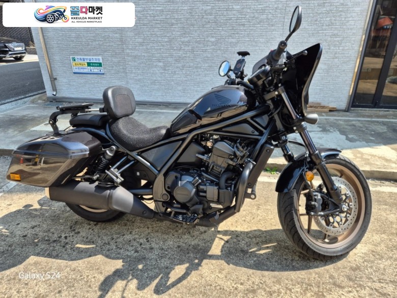 혼다 레블 1100 T DCT 2024년식 레블1100 dct 24년식 무사고 무꿍 무슬립 블랙색상 짧은키로수 팝니다