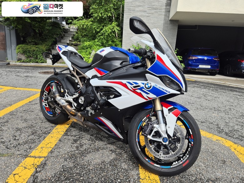 BMW S 1000 RR 2020년식 카본휠 신형 S1000RR 판매합니다.