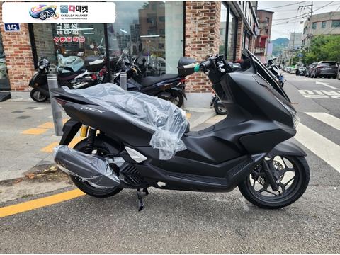혼다 PCX 125 ABS 2026년식 26년식 혼다 PCX125 블랙 판매합니다.