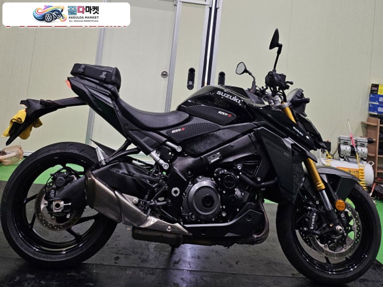 스즈끼 GSX S 1000 2024년식 (명의이전판매)A급 신차컨디션 스즈키 gsxs1000 24년식 6,909km 신차급바이크 최저가판매!