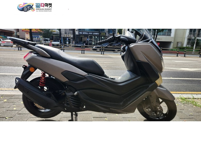 야마하 N 맥스 125 2017년식 N맥스125ABS 년식대비 상태좋습니다.구동계소모품 정비완료
