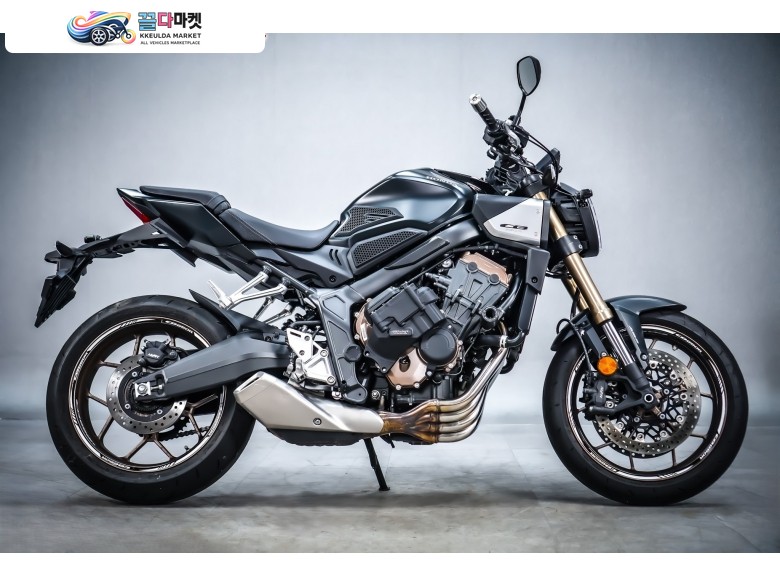 혼다 CB 650 R E 클러치 2025년식 착한형의오토바이 모든 바이크 정직한 매입 신속한 매입 도와드립니다.