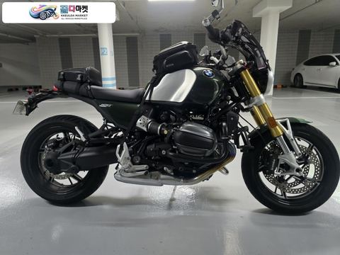 BMW R 12 나인 티 2024년식 1750km주행한 신차급 판매합니다