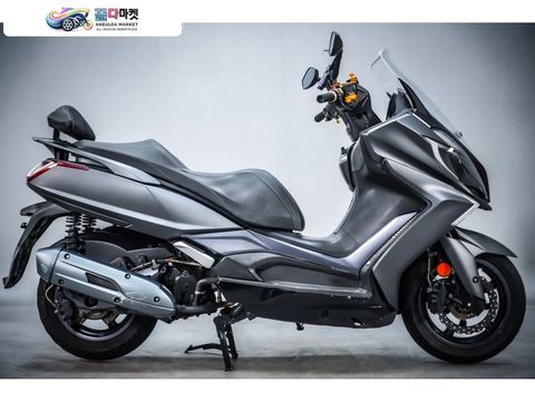 킴코 다운타운 ST 125 i ABS 2019년식 착한형의오토바이 모든 바이크 정직한 매입 신속한 매입 도와드립니다.
