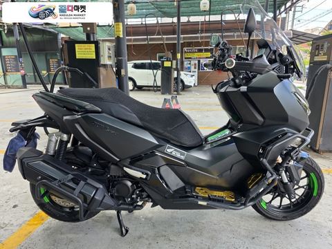 혼다 ADV 350 2024년식 출근.레저용^^