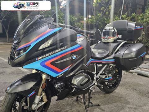BMW R 1250 RT 2023년식 23년식 R1250RT 팝니다.