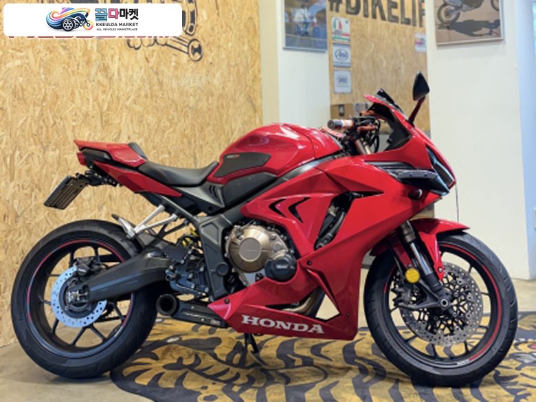 혼다 CBR 650 R ABS 2019년식 미들급 베스트셀러 2019년식 혼다 CBR 650R 판매합니다!