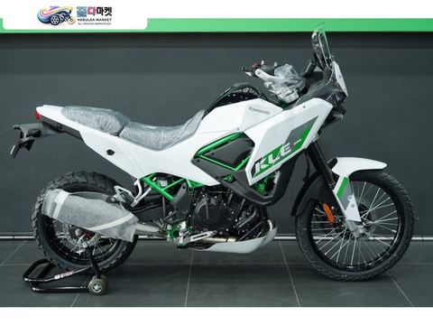 가와사키 KLE 500 SE 2026년식 가와사키 어드벤처 KLE500SE 화이트 판매 합니다