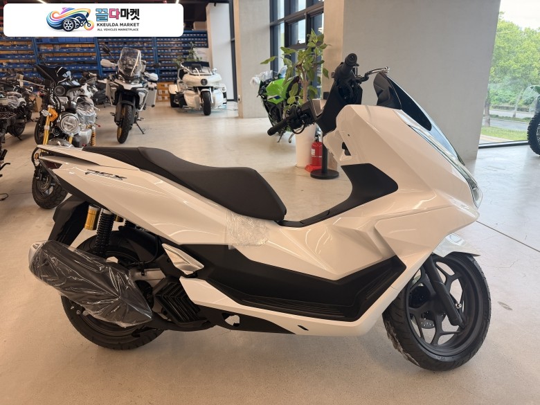 혼다 PCX 125 ABS 2026년식 26년식 혼다 PCX 신차 판매합니다.